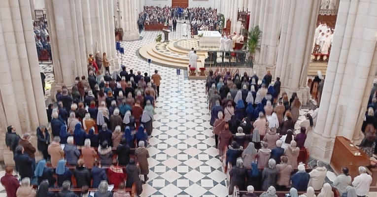 Archidiocesis de Madrid – El Padre Aurelio Cayón, vicario para la Vida Consagrada, invita a los fieles a recordar, agradecer y orar por las comunidades contemplativas