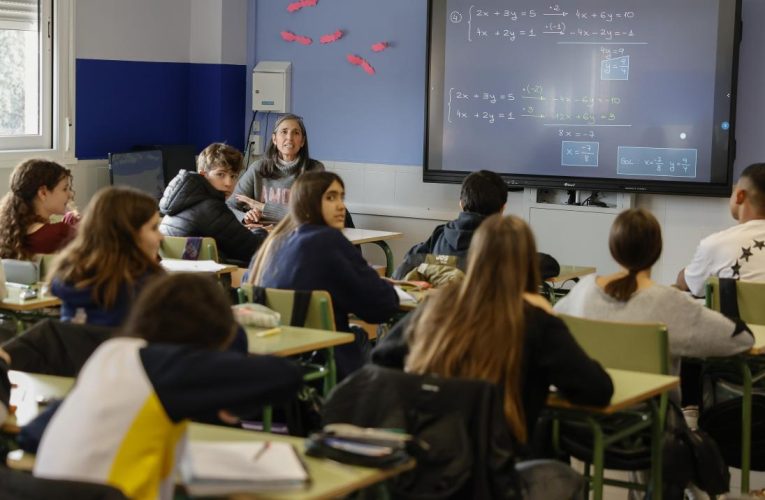 La Comunidad de Madrid incrementará un 78% los catedráticos de enseñanzas no universitarias con 330 nuevas plazas