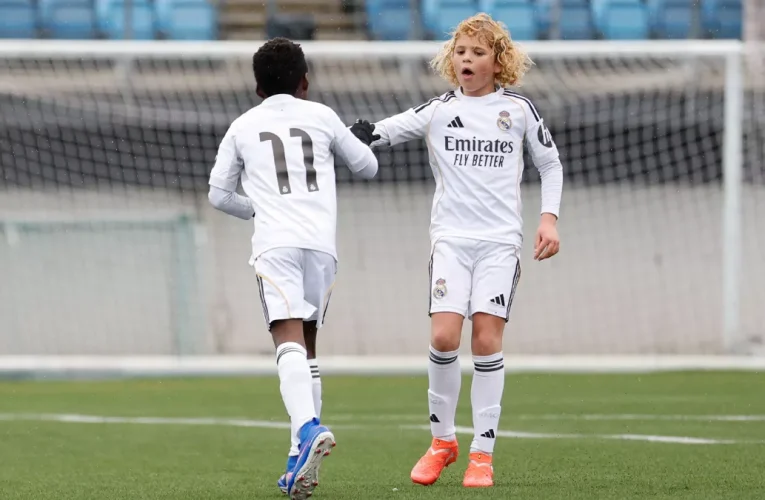 Los benjamines disputan el Torneo de Campeones