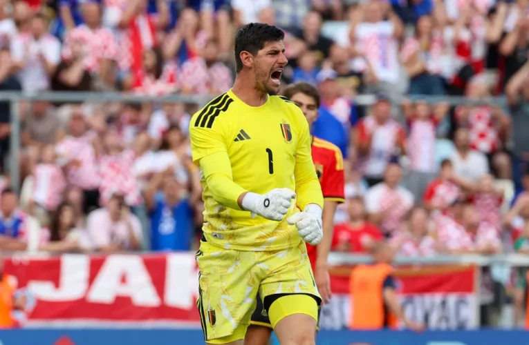 Courtois, titular en la victoria de Bélgica ante Croacia