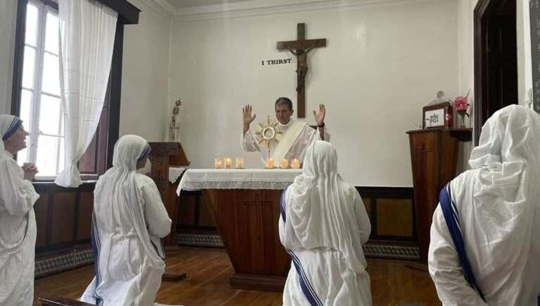 Archidiocesis de Madrid – El diácono permanente Francisco José García-Roca publica el libro ‘Estola cruzada’: «Una vocación preciosa y necesaria para la Iglesia del tercer milenio»