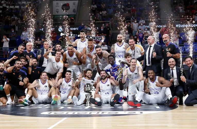 Quinto aniversario de la octava Supercopa de baloncesto
