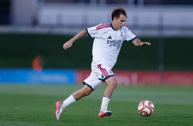 Once inicial del Real Madrid Castilla frente al Juventud Torremolinos